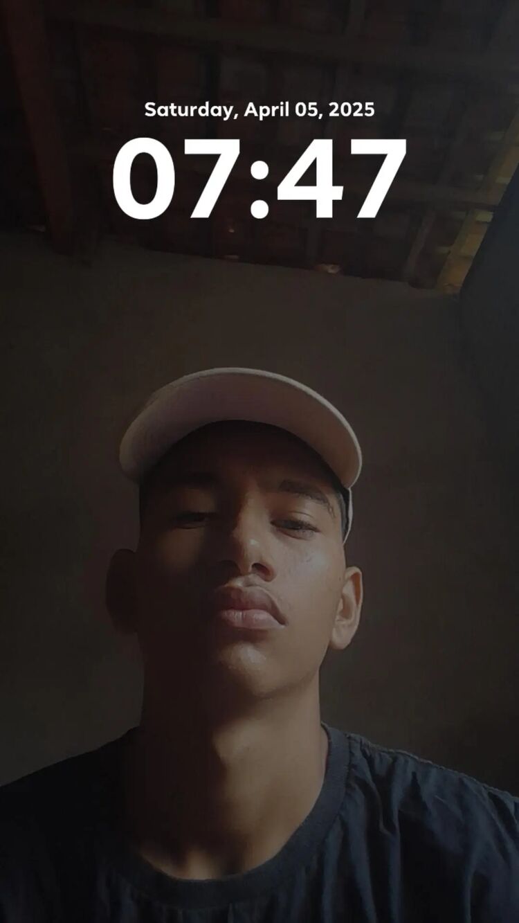  51112140  Emanuel, 19 ,    Dom Pedro