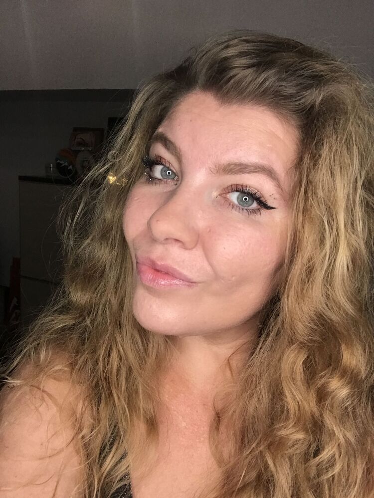  54358610  Zhanna, 41 ,    