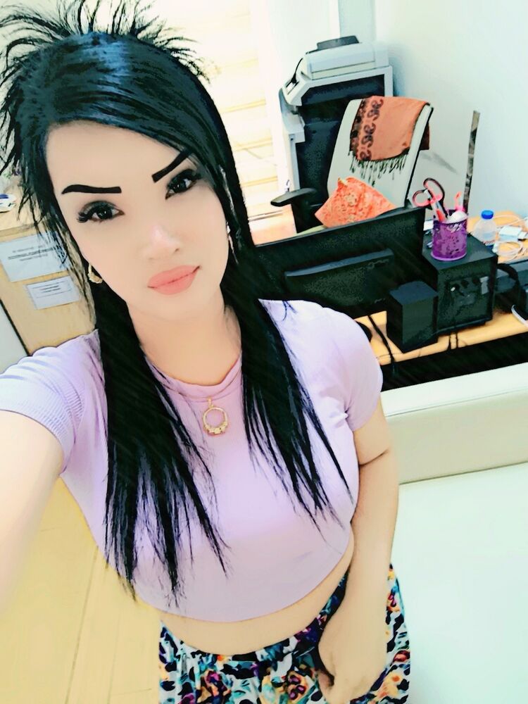  54274200  Mona, 28 ,    