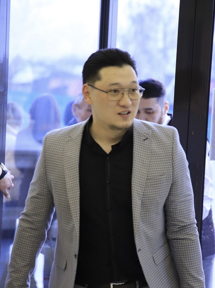 ���� 40296760 ������� Dos, 32 ����, ���� ���������� � ������