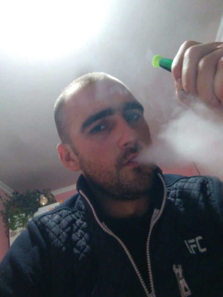  ,   Saska, 32 ,   ,   , c 
