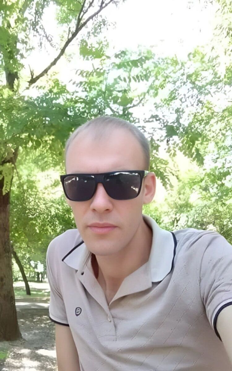  52199580  Igor, 38 ,    