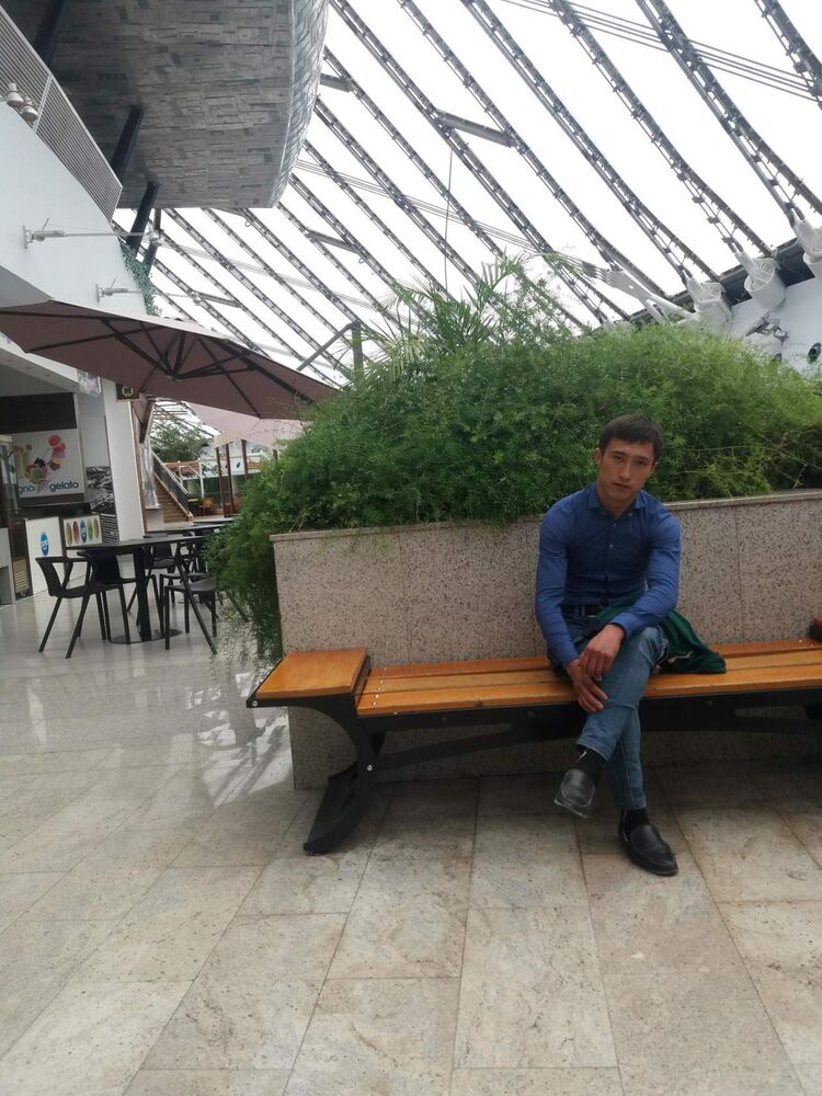  44297660  Nuriddin, 29 ,    