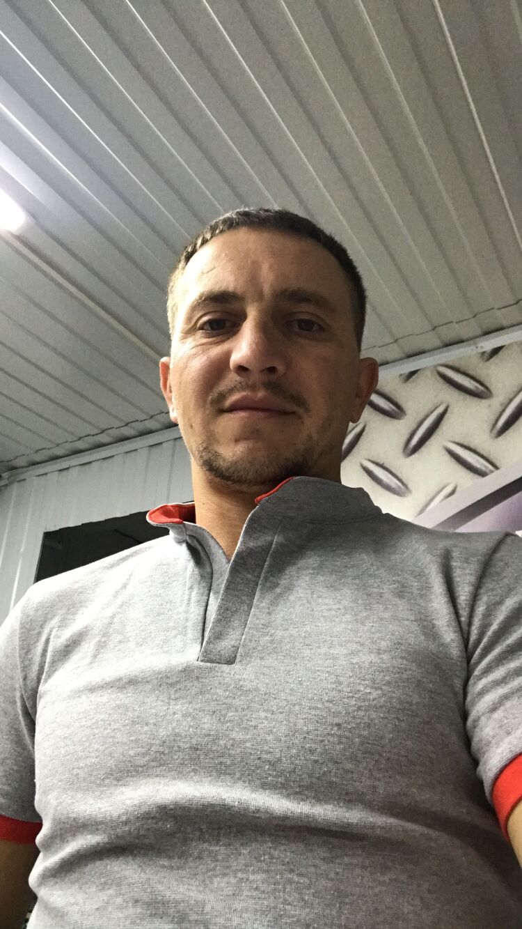  49751790  , 37 ,    