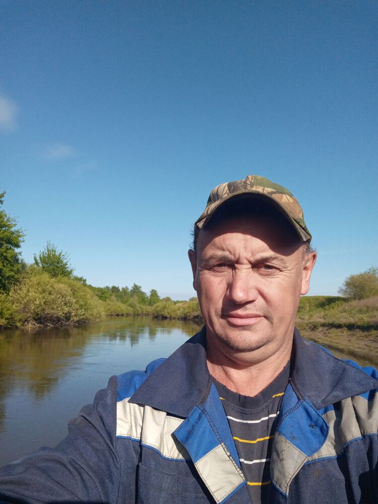  35430820  Sergey, 49 ,    