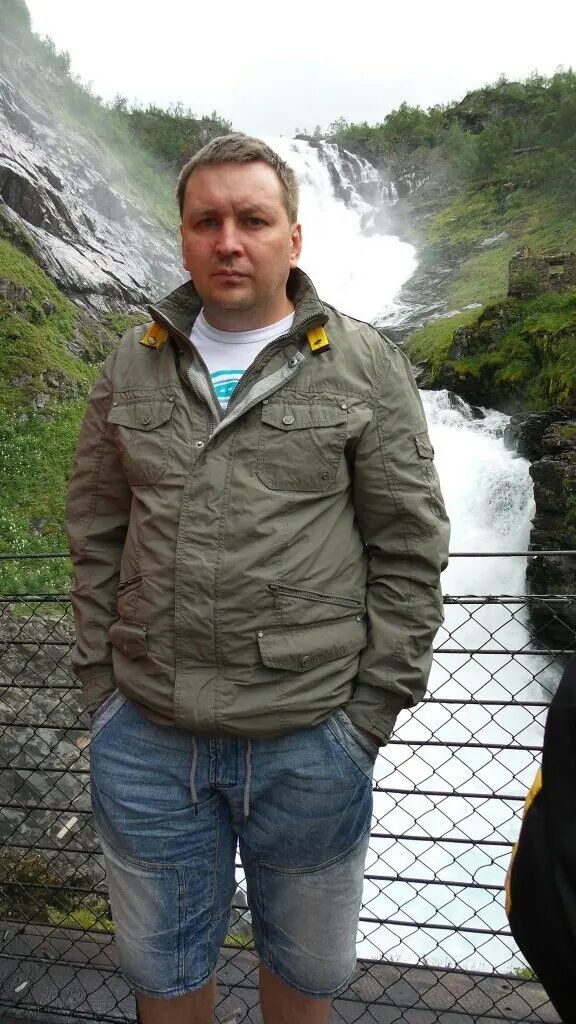  29583670  , 46 ,    -