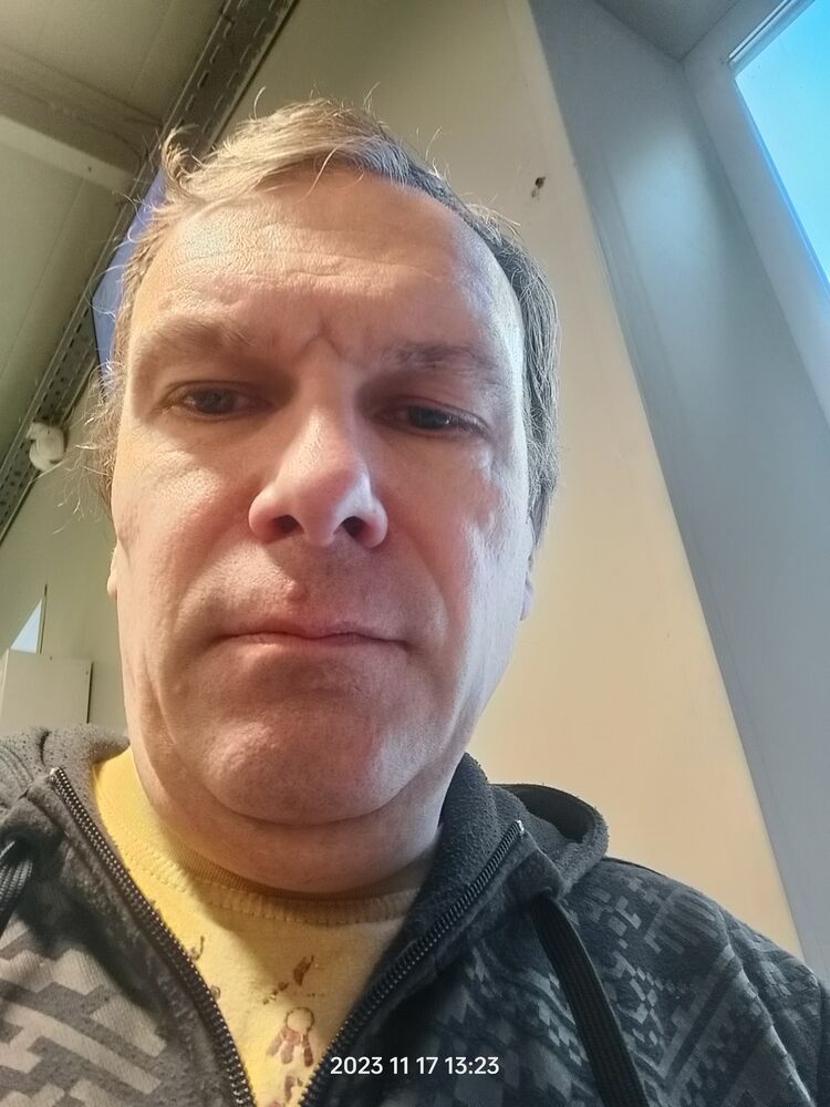  39486270  , 52 ,    