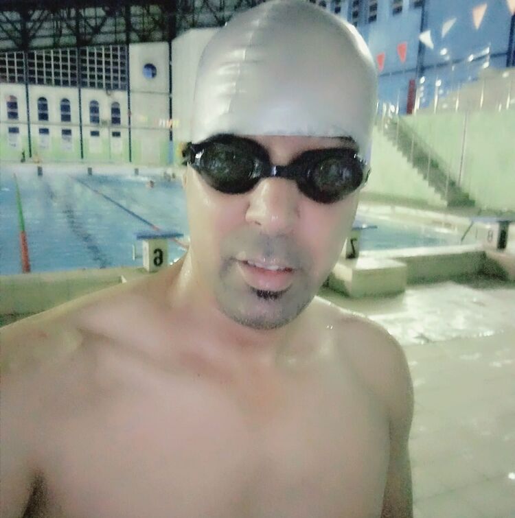  Algiers,   Karim, 43 ,   ,   , c , 