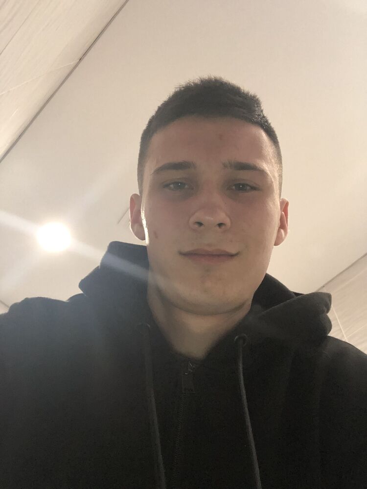  ,   Vladimir, 21 ,   ,   