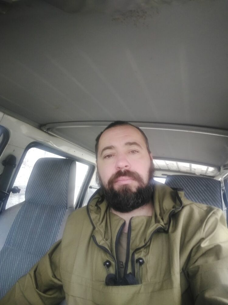  ,   Max, 42 ,   ,   , c 