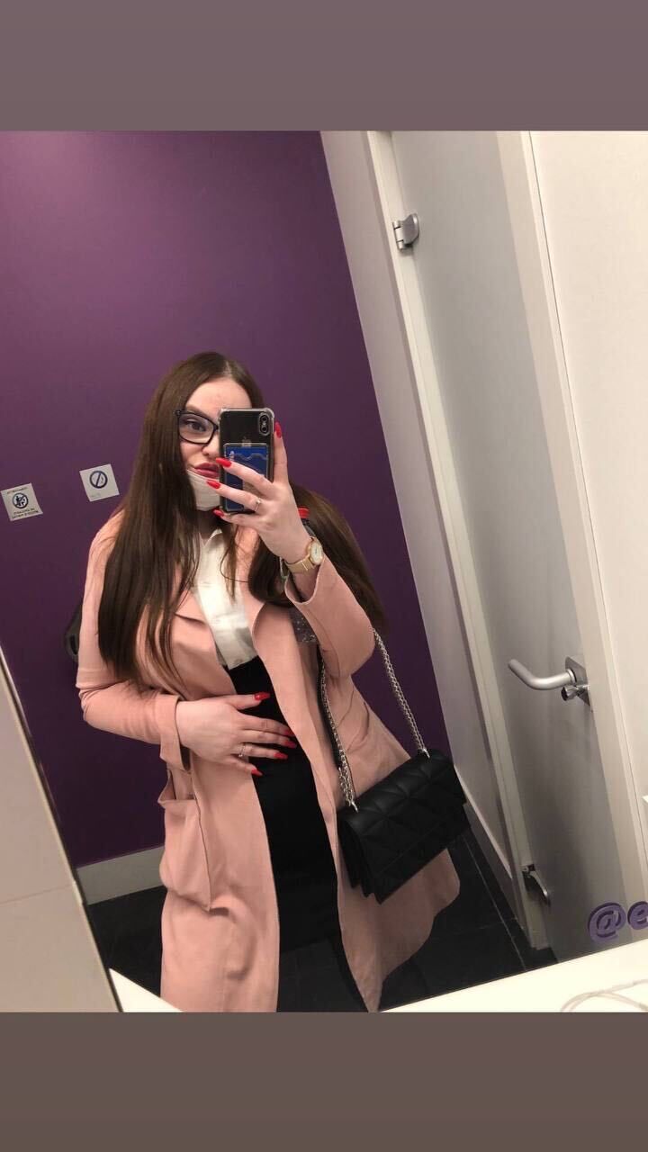  -,   Mrs, 28 ,  