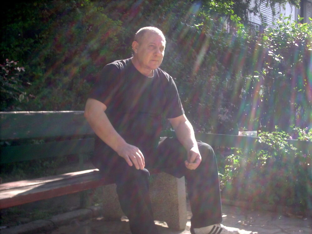 Azor,   Albert, 65 ,     , c 