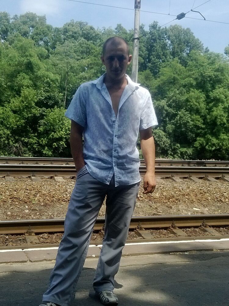  ,   Ivan, 34 ,  