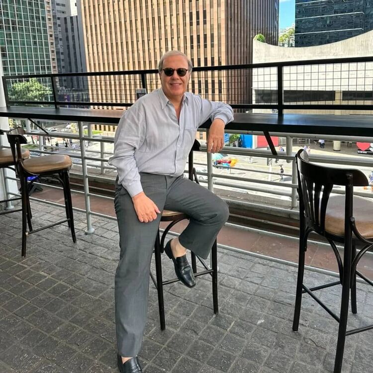  Boyalik,   James, 61 ,   ,   