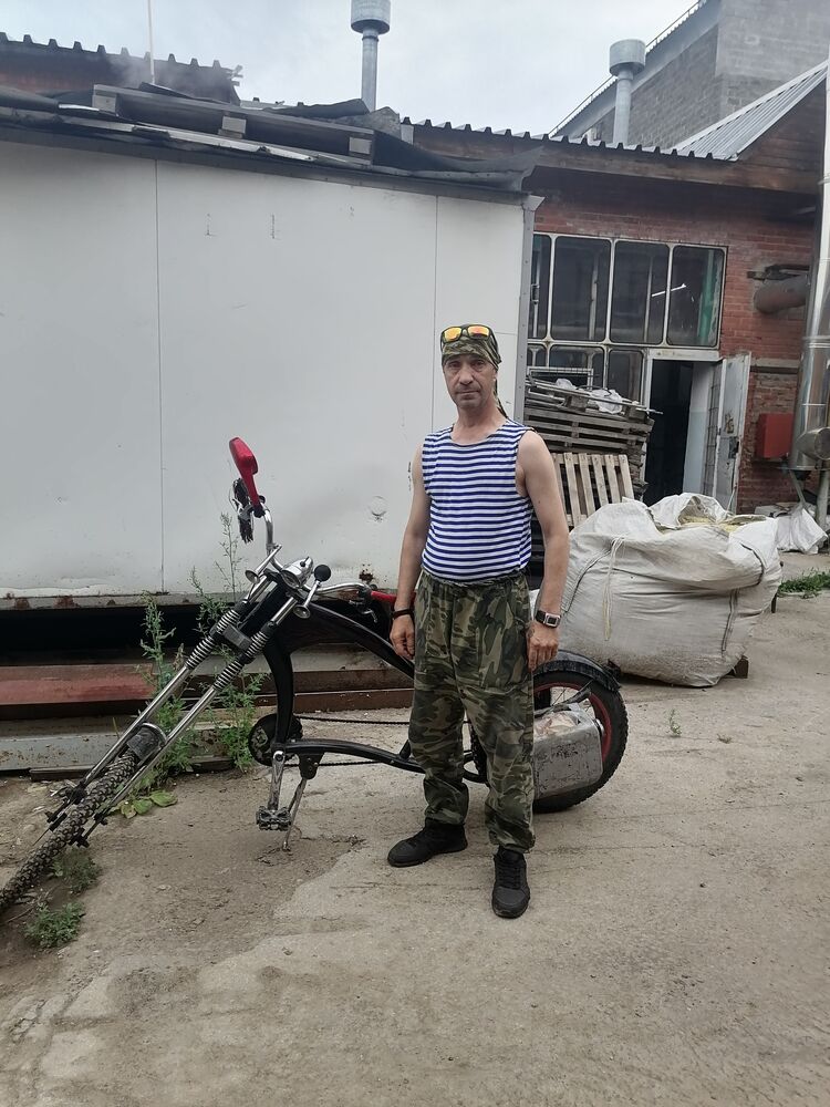  36268440  , 51 ,    