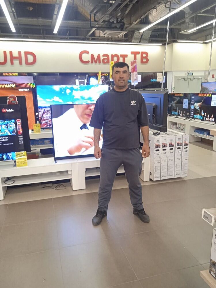  37188150  Anvar, 37 ,    