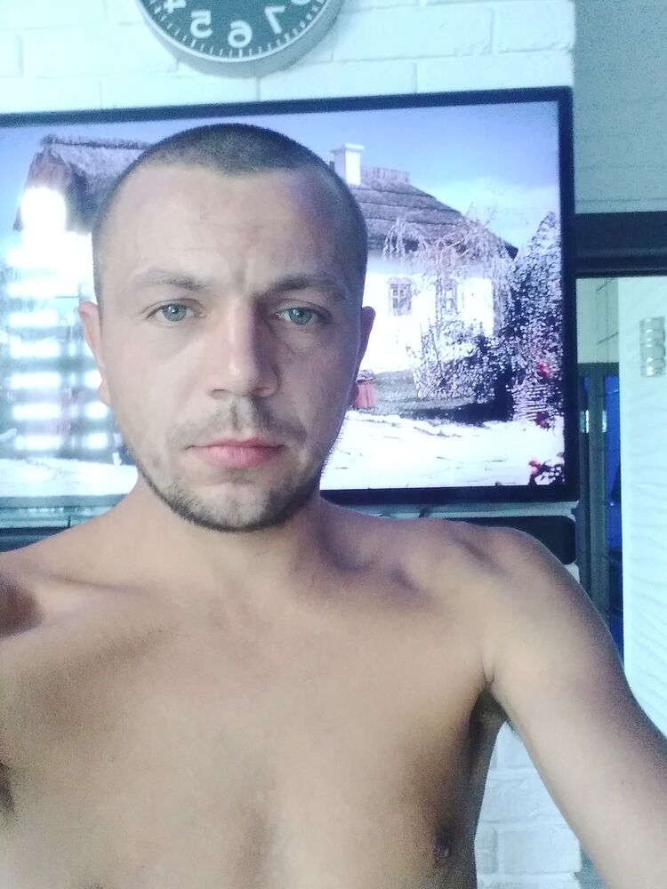  --,   , 32 ,     , c 