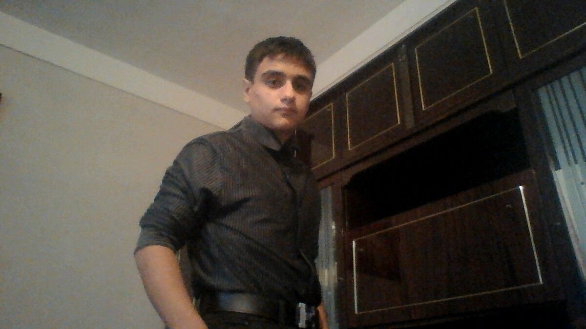  ,   Taron, 31 ,   ,   , c , 