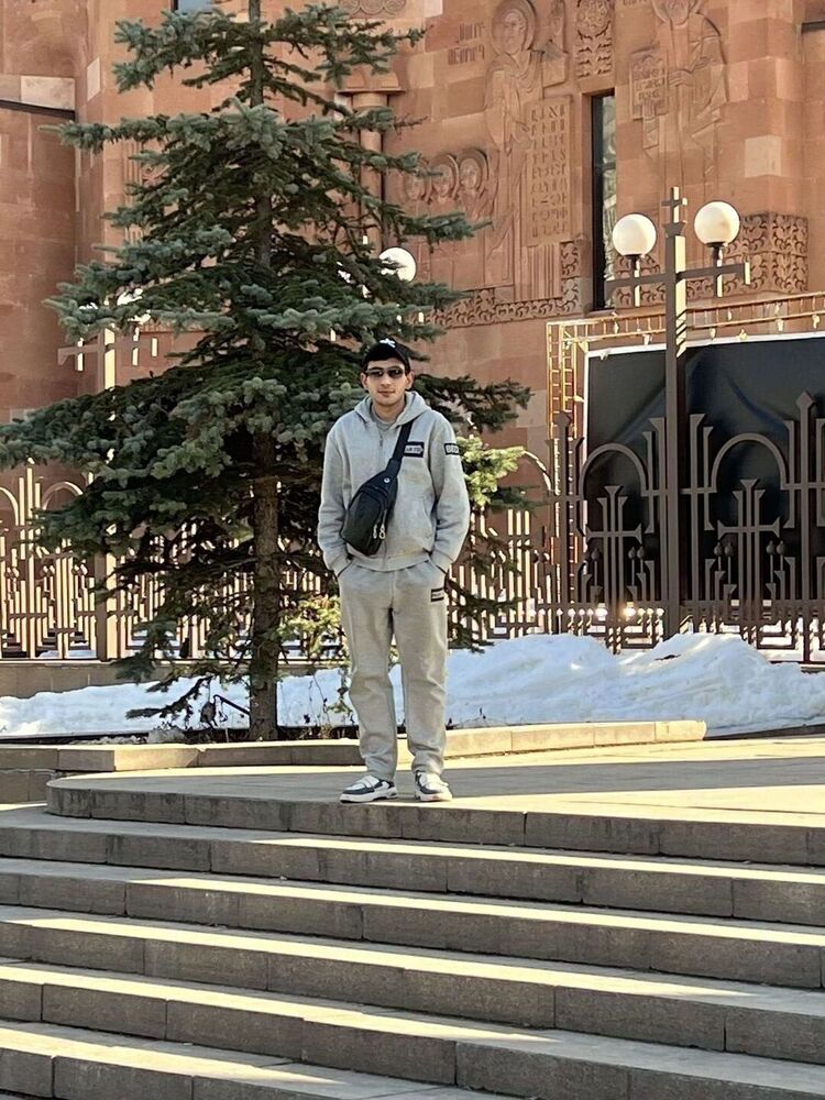 ���� 56128730 ����� ���, 23 ����, ���� ���������� � New York City