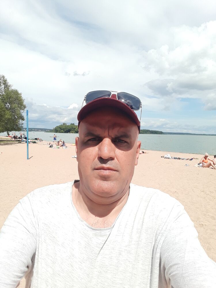 ,   Arlan, 45 ,   ,   