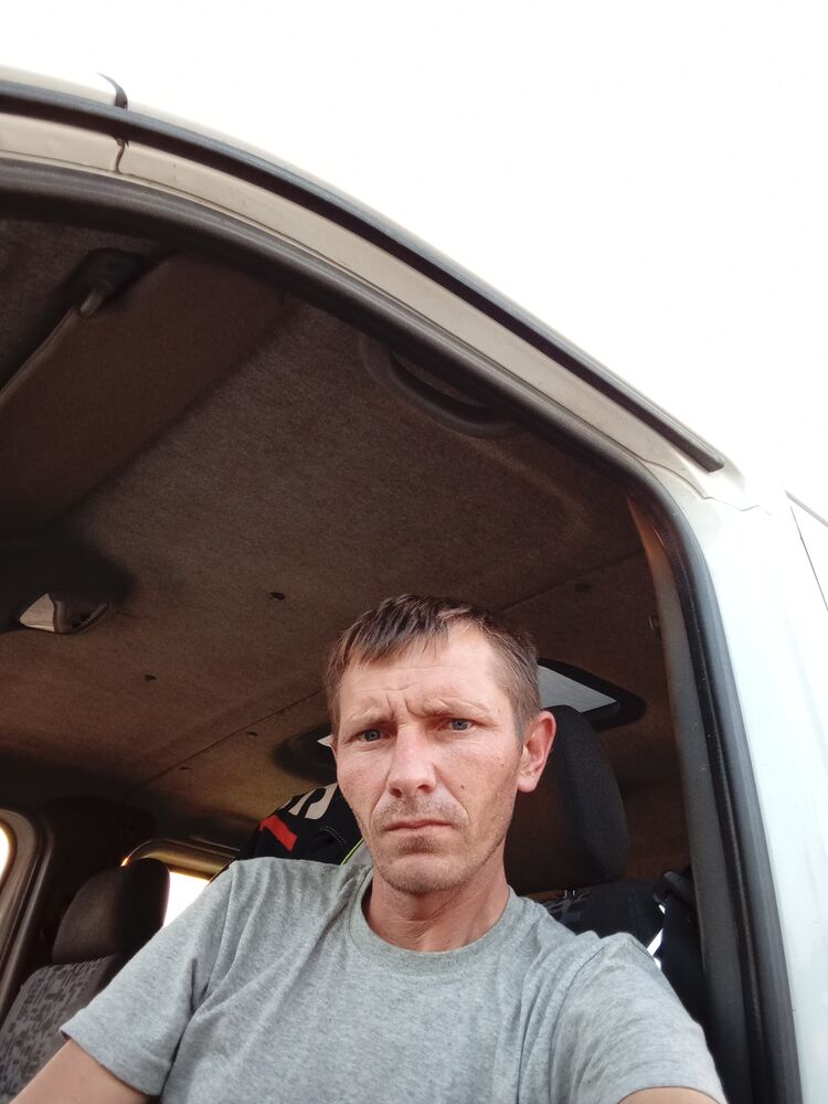  47366060  , 40 ,    