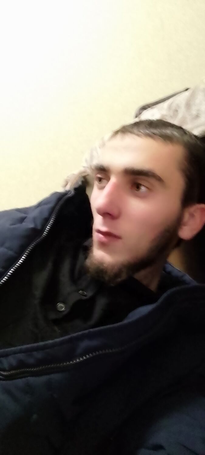  32371180  , 23 ,    