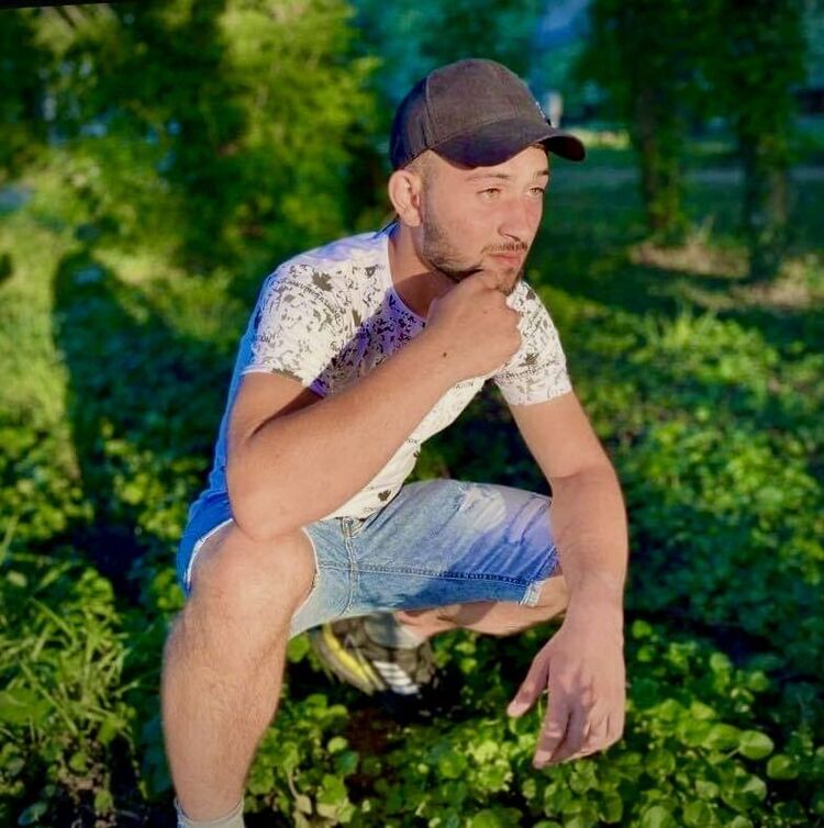  Simeonovgrad,   Petyo, 25 ,   ,   