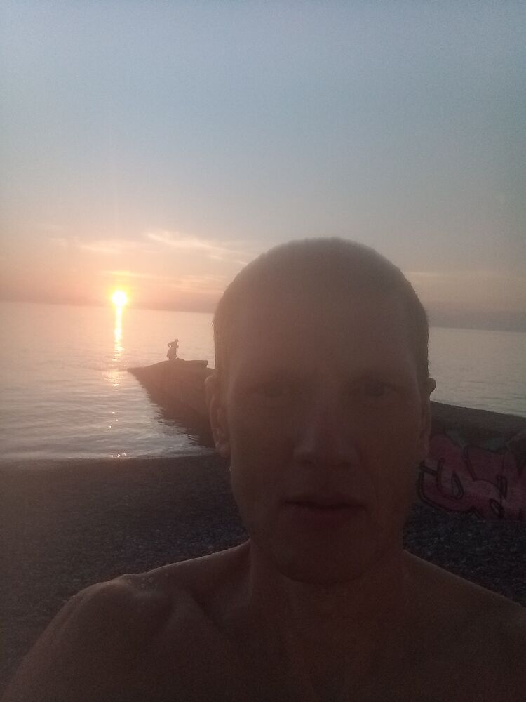  ,   Mikhail, 39 ,   ,   , c , 