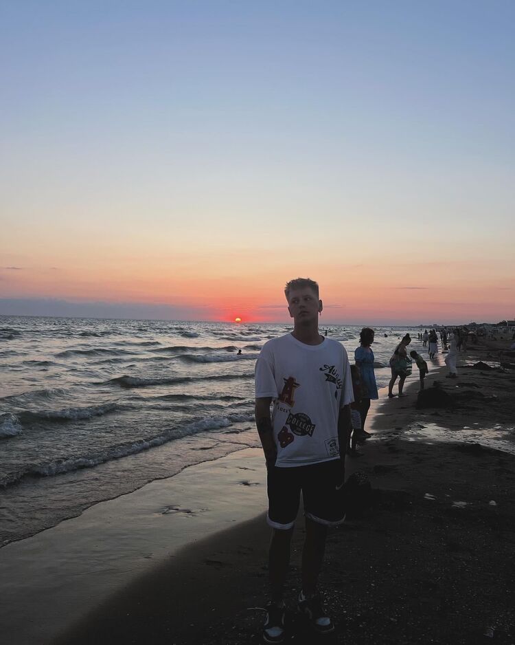  45961460  Danil, 25 ,    