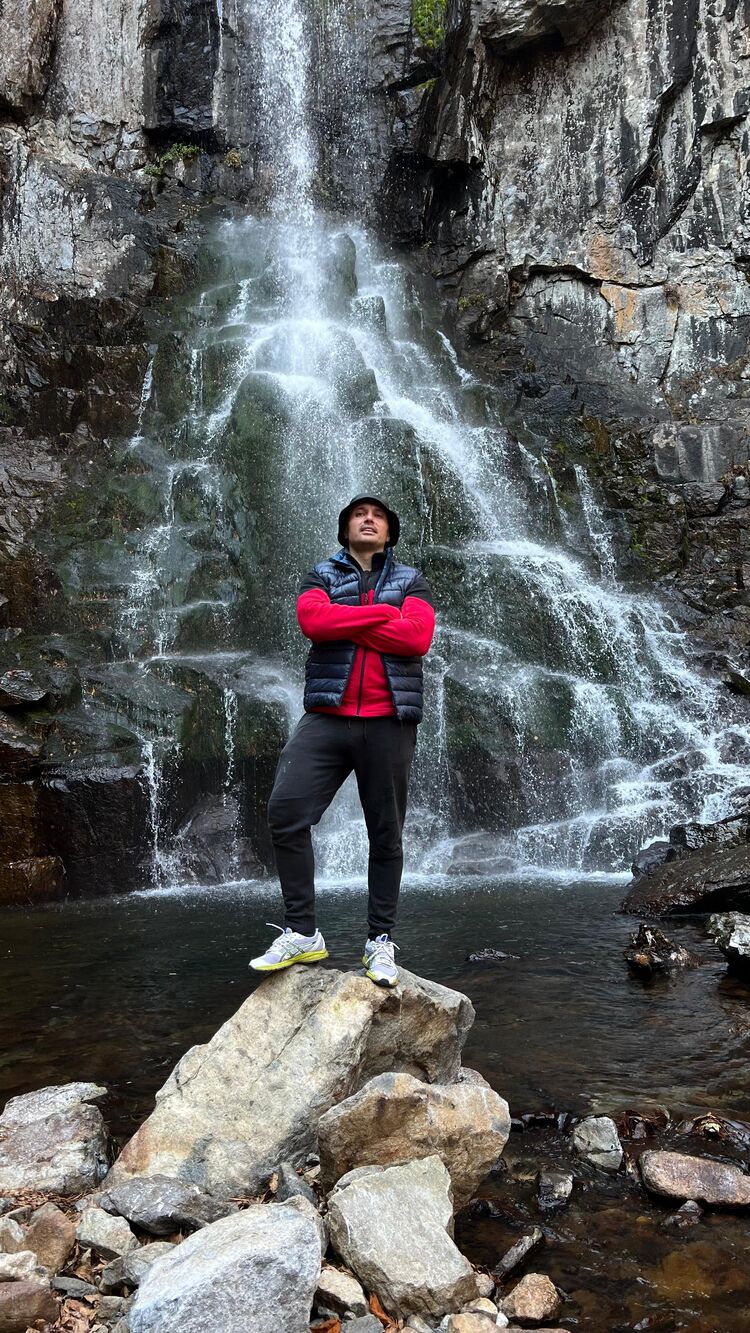  ,   Garik, 40 ,   ,   , c , 