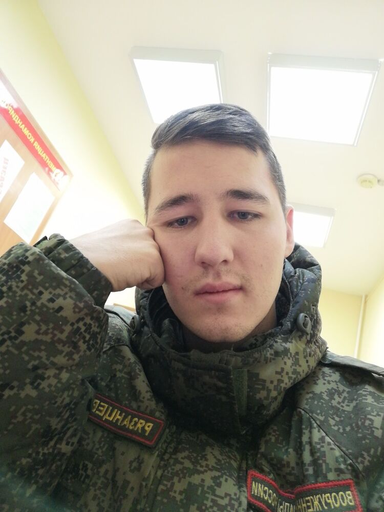  18756230  , 27 ,    