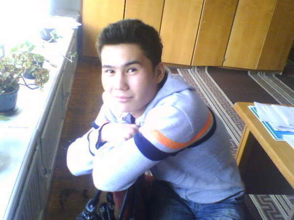  8112860  Ulan, 36 ,    