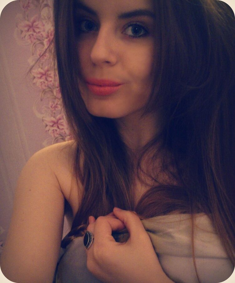  7556930  , 32 ,    