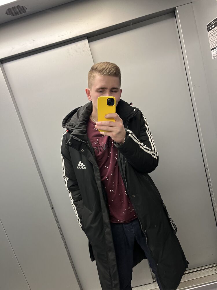  32868890  , 26 ,    
