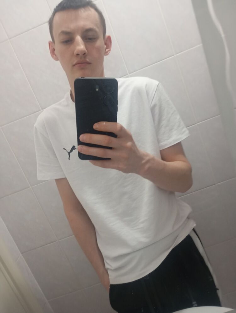  52807470  , 22 ,    