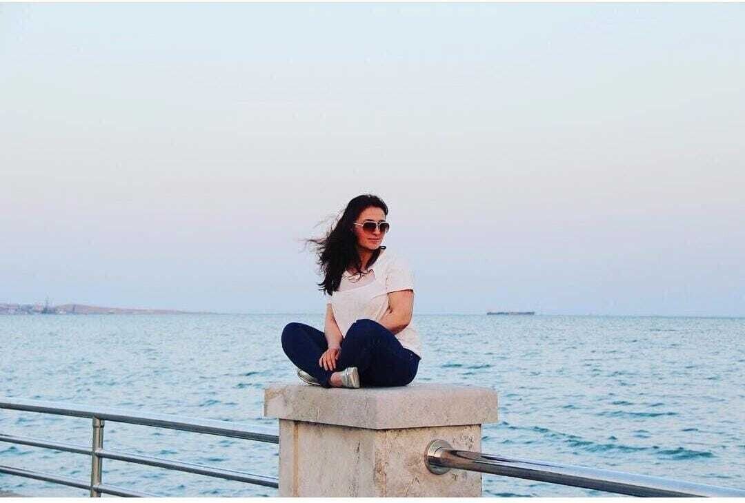  ,   Amira, 41 ,     , c 