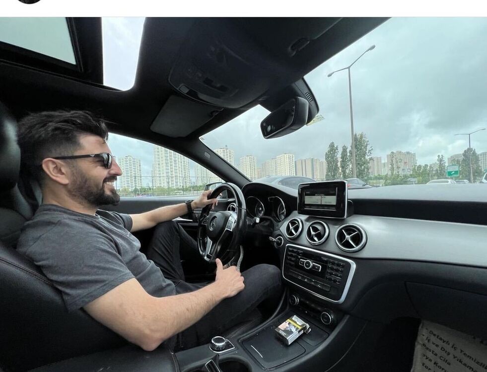  ,   Halil, 35 ,   ,   