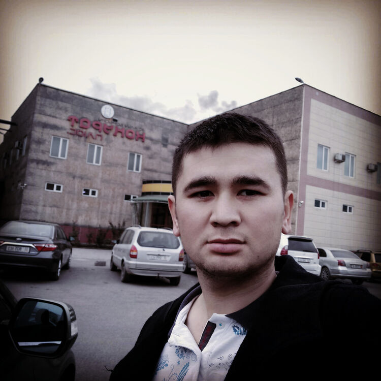  20870270  Ibragim, 35 ,    