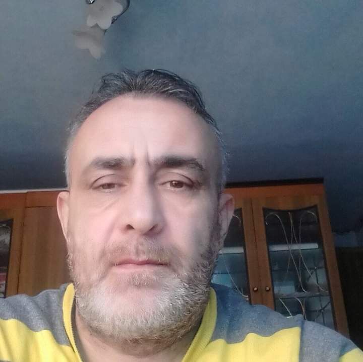  33356900  Vuqar, 49 ,    Sakarya