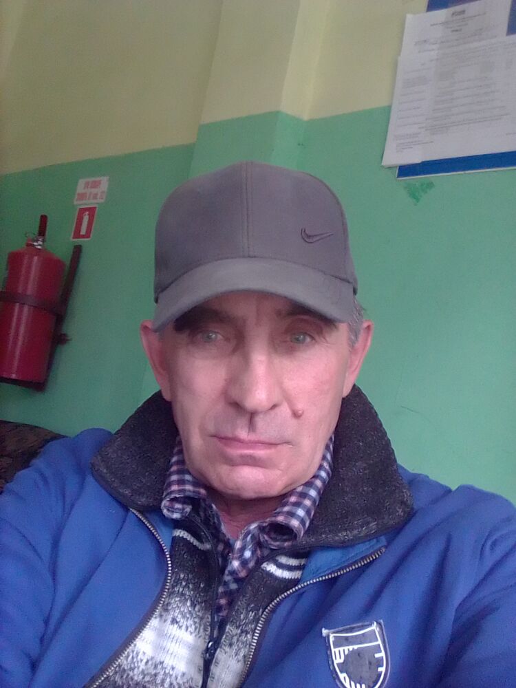  44800720  Munir, 56 ,    