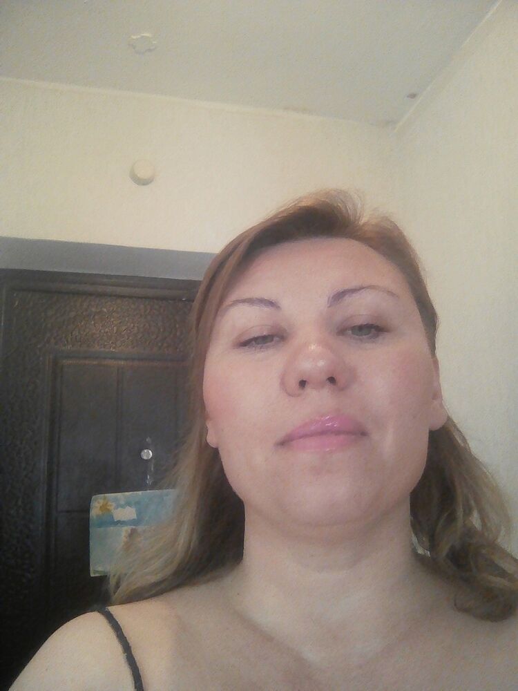 18821540  , 49 ,    --