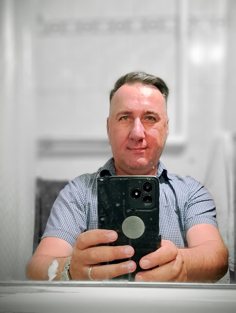  52794670  , 49 ,    --