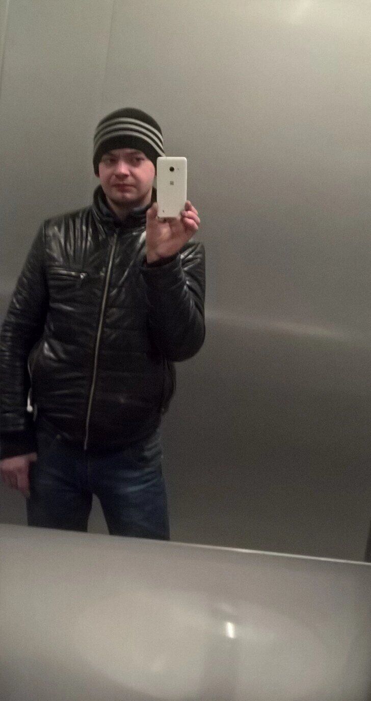  48425500  Dima, 39 ,    