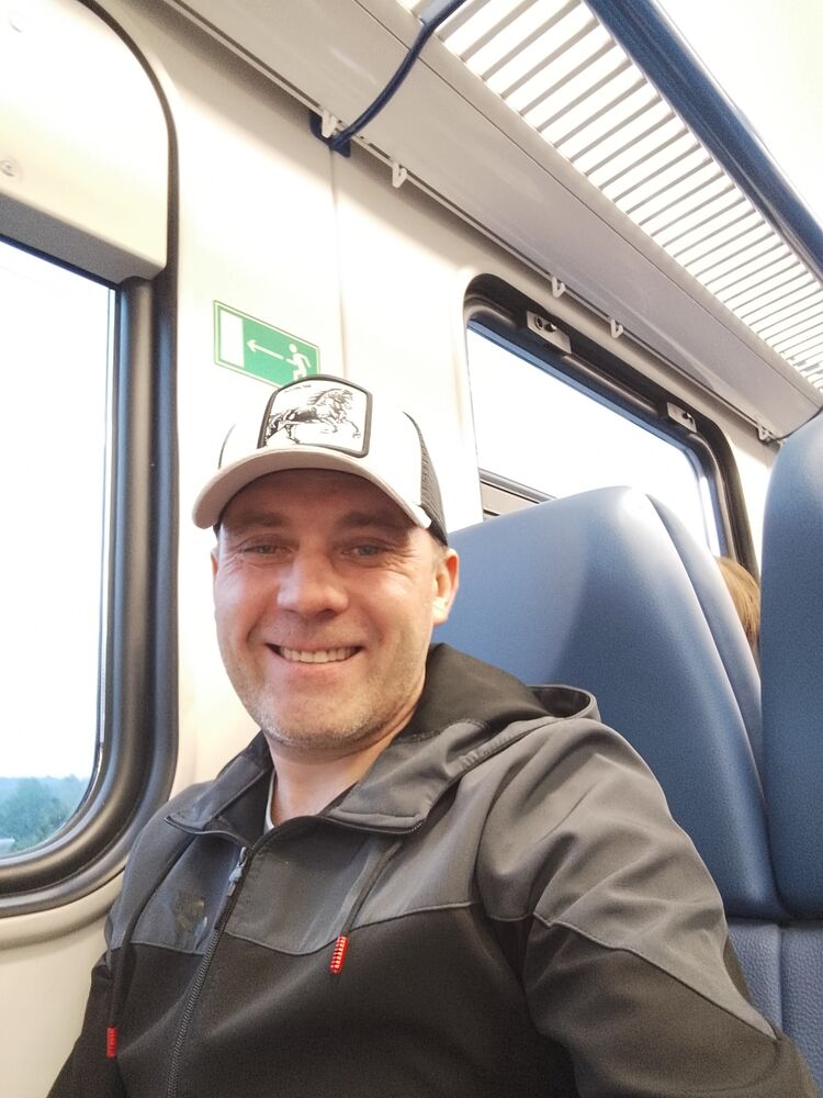  49158420  Zhenya, 43 ,    Lorton