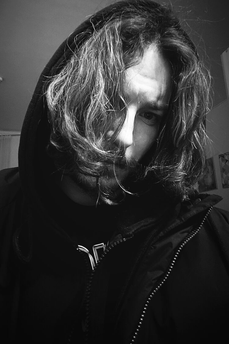  51345570  Vasily, 23 ,    -