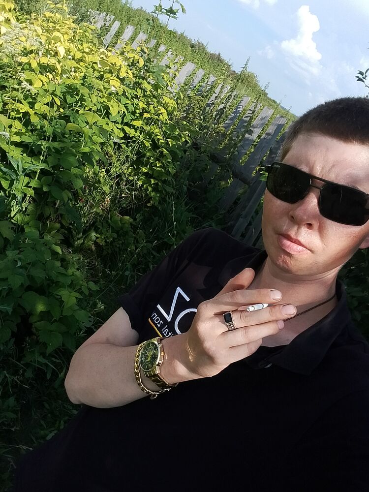  52555670  , 33 ,    