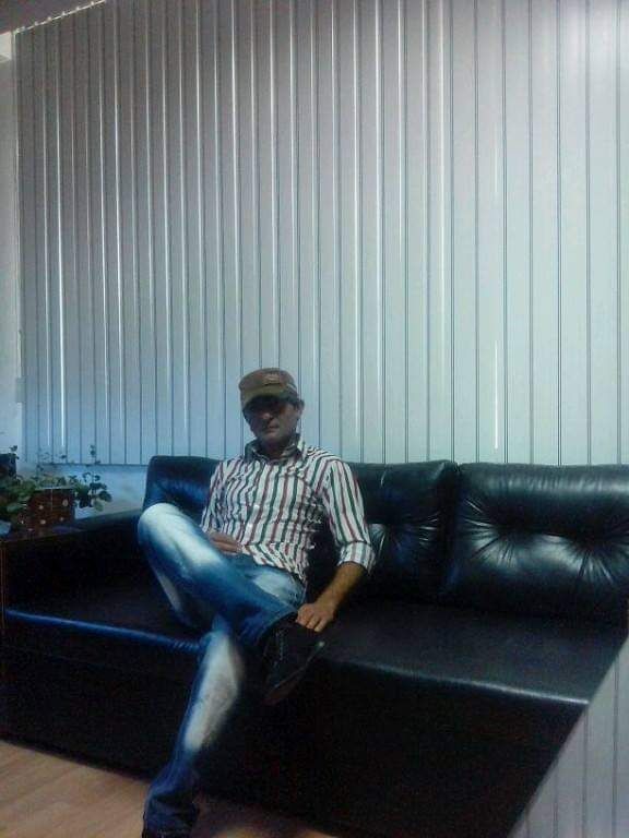  46837880  Sebatin, 36 ,    
