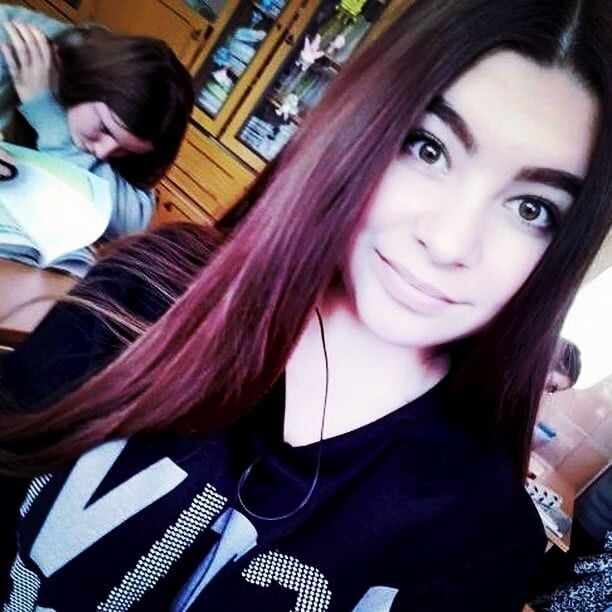  ,   Simina, 25 ,   ,   , c 