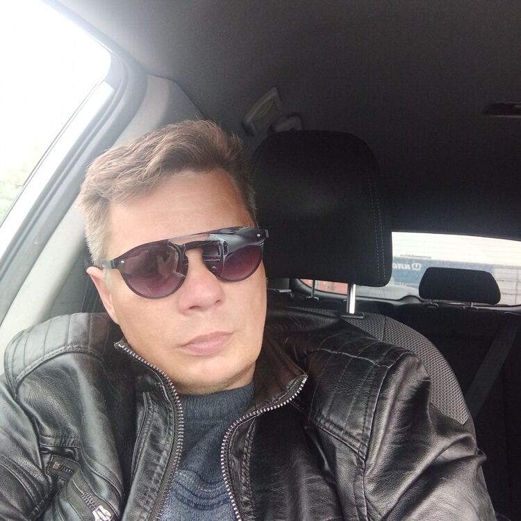  34951040  Oleg, 46 ,    