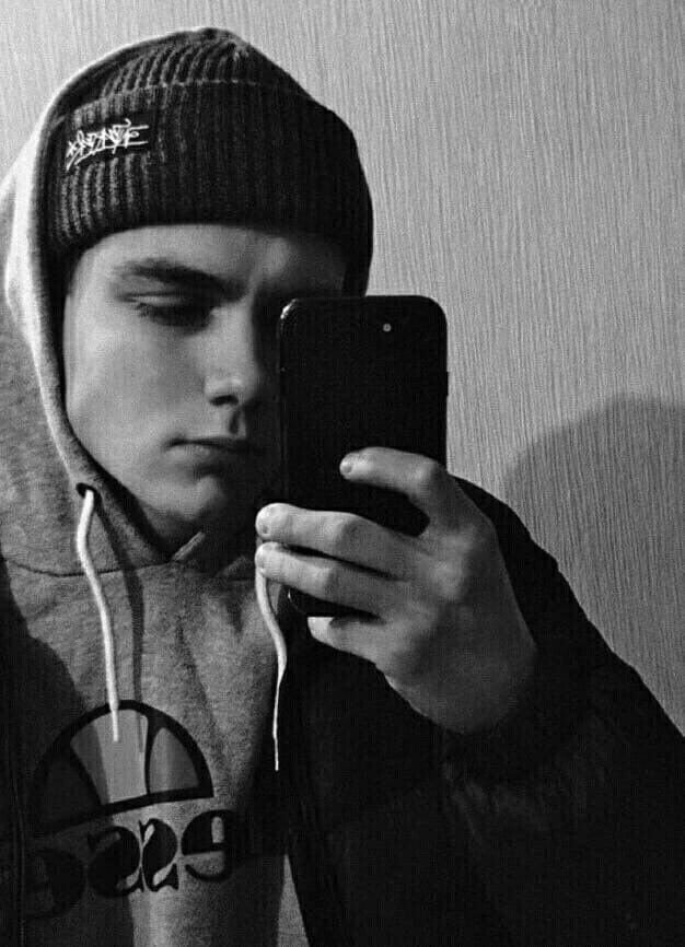  35068940  , 25 ,    
